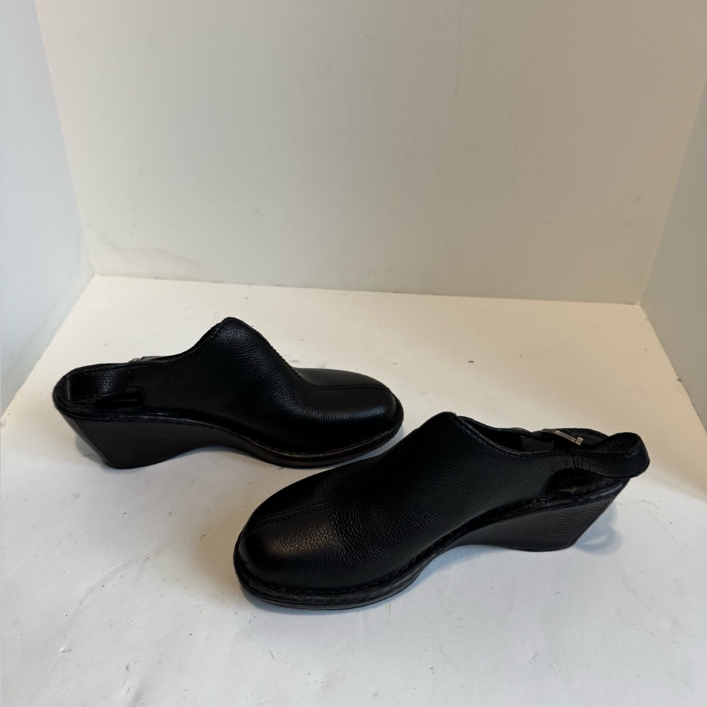 Born Black Leather Wedge Clogs | Comfort Slip-On Shoes. Size 9 - Picture 15 of 15